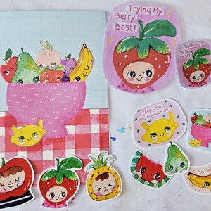 Joy Art Club (Juli) - Goodies Bag mit Stickern, Früchte Sticker, Kunstdruck, Erdbeer Lesezeichen, Erdbeer Sticker