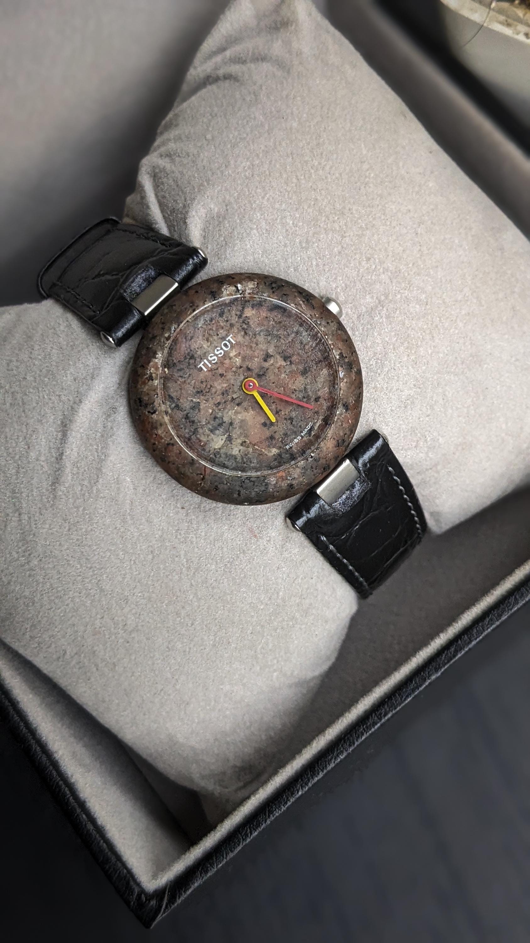 1990's VINTAGE Tissot Rock Watch Granite R150 – Swiss Watch