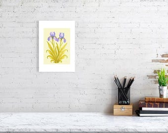 Iris de lumière douce – Collection Rêverie botanique | Impression botanique iris violet | Décoration murale florale Cottagecore élégante - Jaune vintage doux