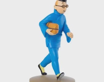LTD RELEASE Tintin Figurine Moulinsart 42251 Tintin carrying Package: Blue Lotus 12cm Herge Figure