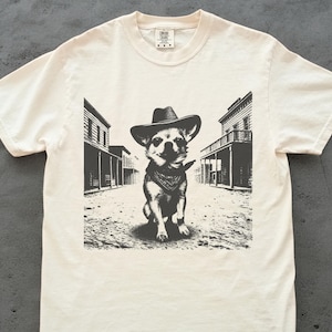 Wild West Town Chihuahua Shirt - Western Style Chihuahua T Shirt, Chihuahua Mom or Dad Gifts, Cowboy Chihuahua Tee, Vintage ChihuahuaRetro