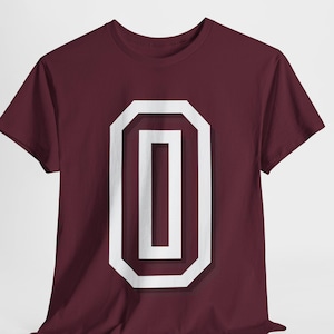 Camiseta Monograma - Camiseta unissex de algodão pesado, camiseta personalizada com letra inicial do time do colégio, camiseta casual personalizada de streetwear, estampa minimalista