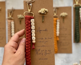 Personalisierte Makramee Brautjungfer Vorschlag Schlüsselanhänger: Boho Hochzeitsbevorzugung