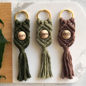 Personalized Macrame Name Keychain, Bridesmaid Name Keychain, Bridesmaid Gift Box Idea, Boho Bridesmaid Accessory, Beaded Name Keychain