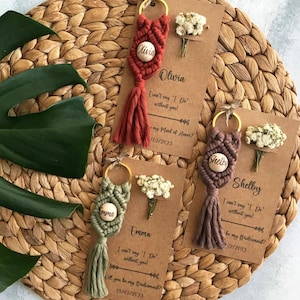 Personalized Bridal Party Gifts For Bridesmaids, Custom Beaded Name Keychain, Macrame Keychain Gifts For Bridesmaid Proposal Box, Macrame