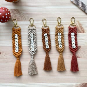 Personalized Macrame Keychain, Bridesmaid Gift, Custom Name Keychain, Boho Wedding Favor, Bridesmaid Proposal Gift, Bag Charm, Gift for Her