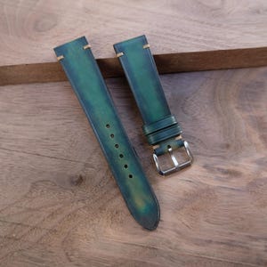 Uhrenarmband Handgefertigt aus Pflanzlich gegerbten Rindsleder. 22mm,21mm,20mm,19mm...