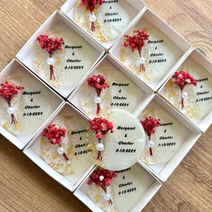 Personalized Party Favors for Guests, Bridal Shower Gifts, Custom Design Wedding Favors, Boxed Floral Epoxy Magnet Gifts, Bulk Favors