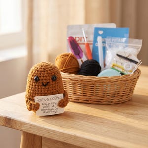 Kit de ganchillo con forma de patata amigurumi, ideal para principiantes. Regalo perfecto para manualidades. Decoración de escritorio hecha a mano.