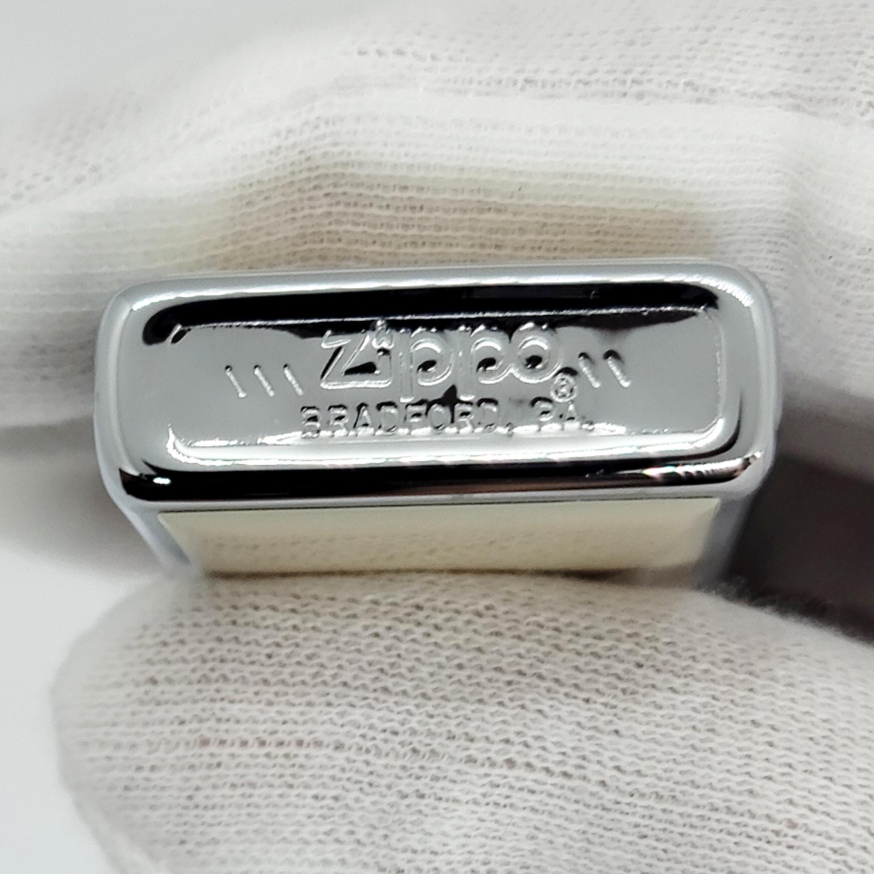 Vintage 1985 Zippo Ultralight Hawaii Rainbow Lighter Beige Slim