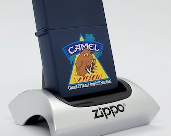 Encendedor Zippo vintage Camel Joe Camel 75.º aniversario, 1996: prototipo coleccionable único en azul mate