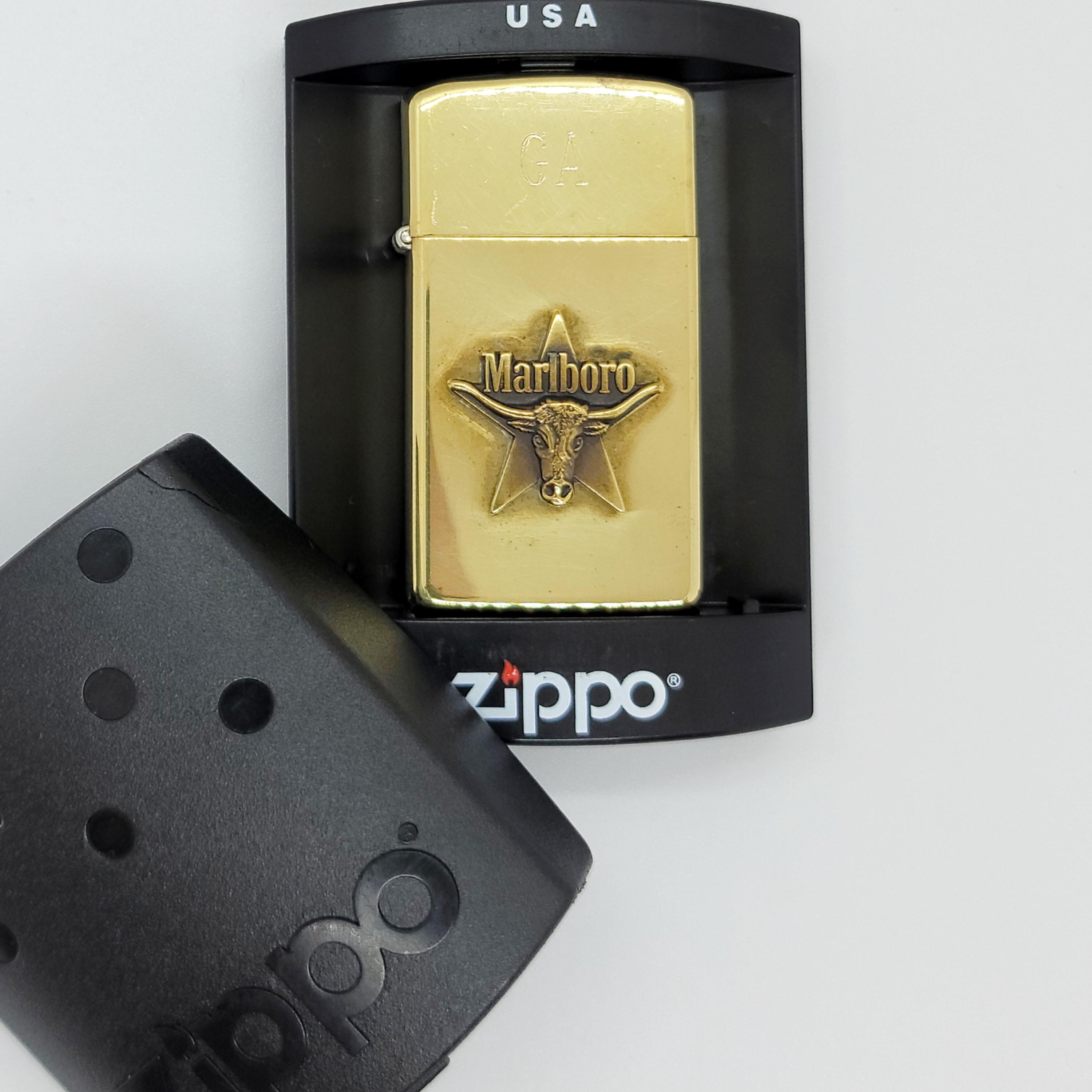 Vintage 1992 Zippo Lighter Marlboro Longhorn Bull Texas Star Slim 