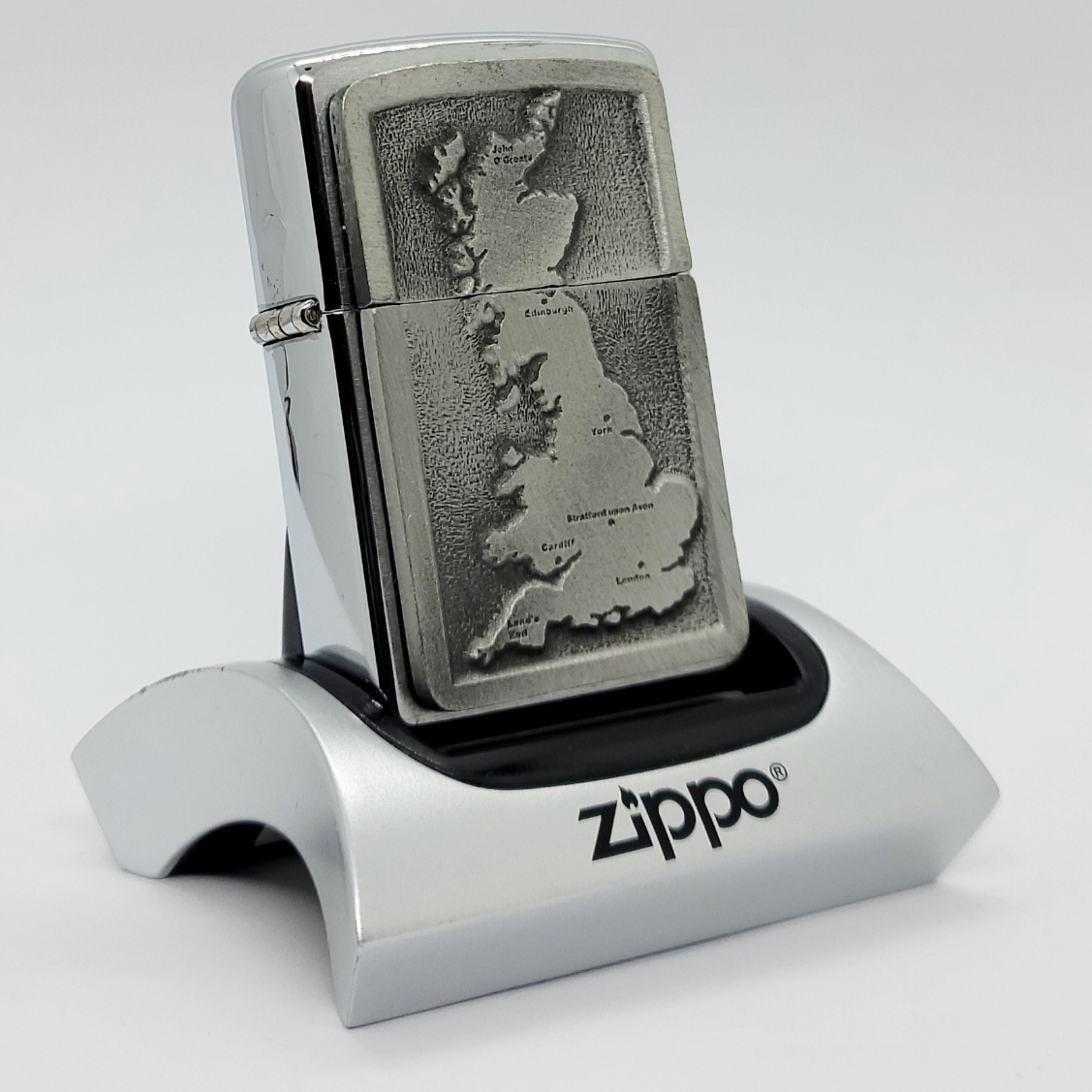 Vintage 2003 Zippo United Kingdom Map Emblem Brushed Chrome