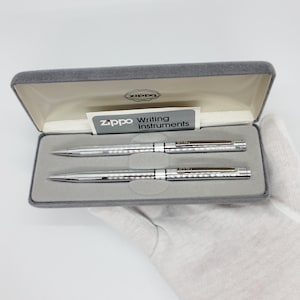 Vintage 1990s Zippo Pen and Pencil Set – Silver Tone – Collectible Gift Boxed Writing Set