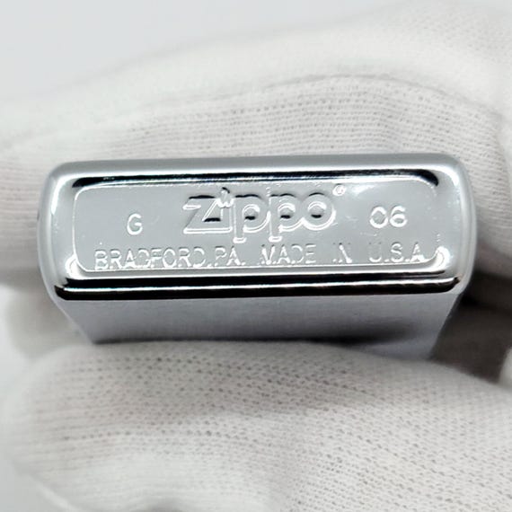 Vintage 2006 Zippo 200 Brushed Chrome Lighter Made in USA Unused
