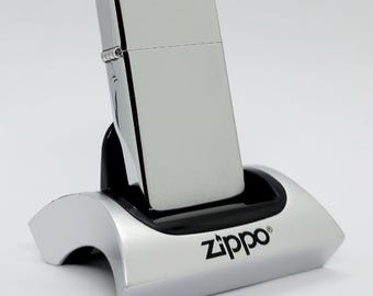 Accendino Zippo Slim Vintage 2000 cromato spazzolato - Design classico da collezione