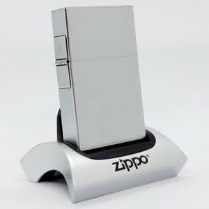 Vintage Zippo Lighter Original 1932 Replica  Second Release 1996 Collectible Brushed Chrome Unfired Tin Box
