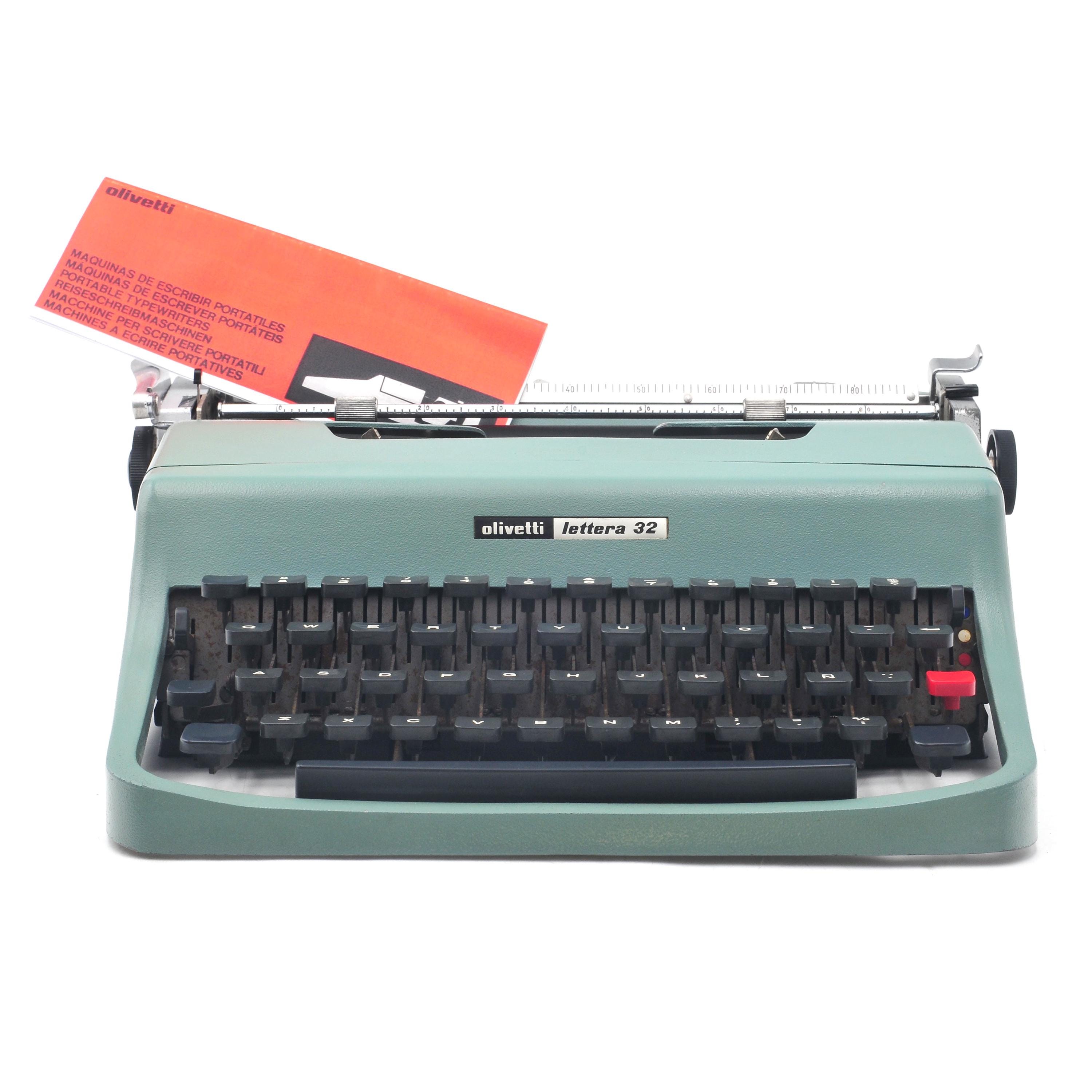 スペイン製　Olivetti lettera 32 タイプライター　ケース付き タイプライターケースのリフォーム｜タイプライター専門店の尾河商会