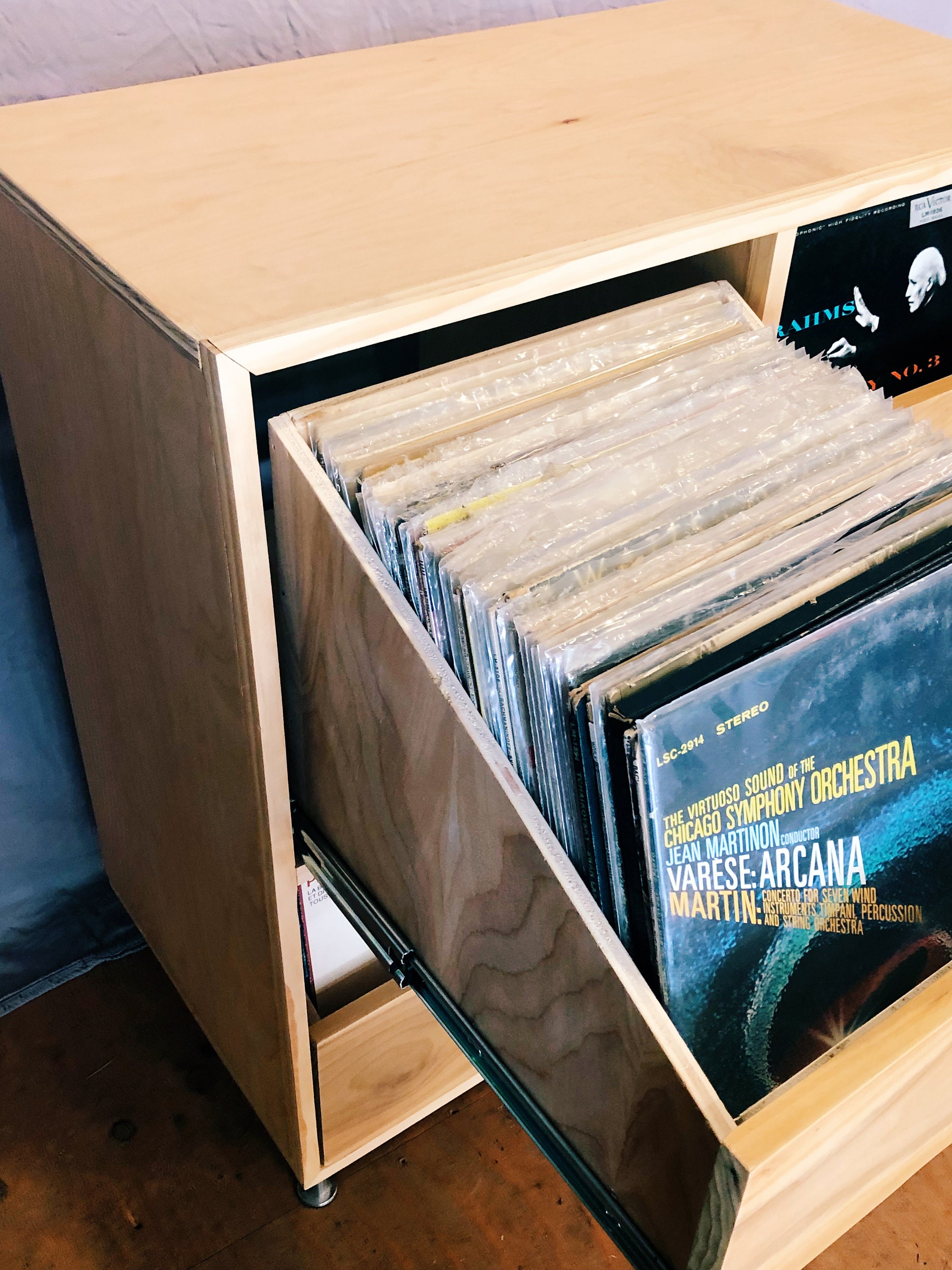 Record Storage Cabinet 4-drawer