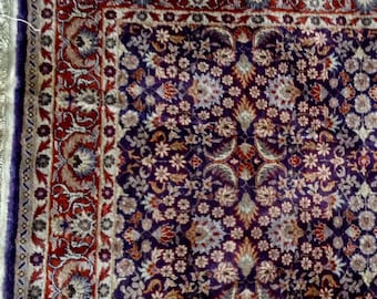 Handknot, Silk Rug.  Vintage Hand woven and knotted.  100% Silk Floral Oriental Rug Hand-Knotted 25" x 60".  Beautiful pattern.