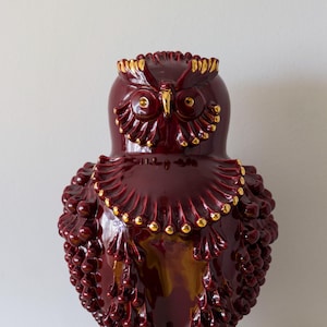 Caltagirone ceramic owl with gold applications