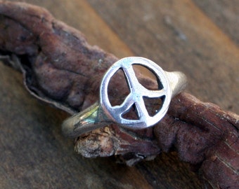 Peace Ring or Toe Ring Sterling Silver