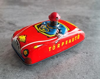 ディズニー バンビ ブリキ製おもちゃ　1960年代　5/8〜まで 1960年代ハンガリーのブリキおもちゃの車トルペオート：レトロな