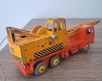 Vintage Dinky Supertoys Lorry-mounted Crane: 1950s Diecast Toy