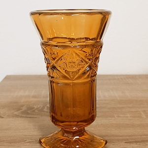 Vintage Amber Glass Vase, 1940s Honey-Colored Vase, Mid Century Modern Decor, Retro Glass Vase, Home Accent Gift Idea, Vintage Vase Decor,