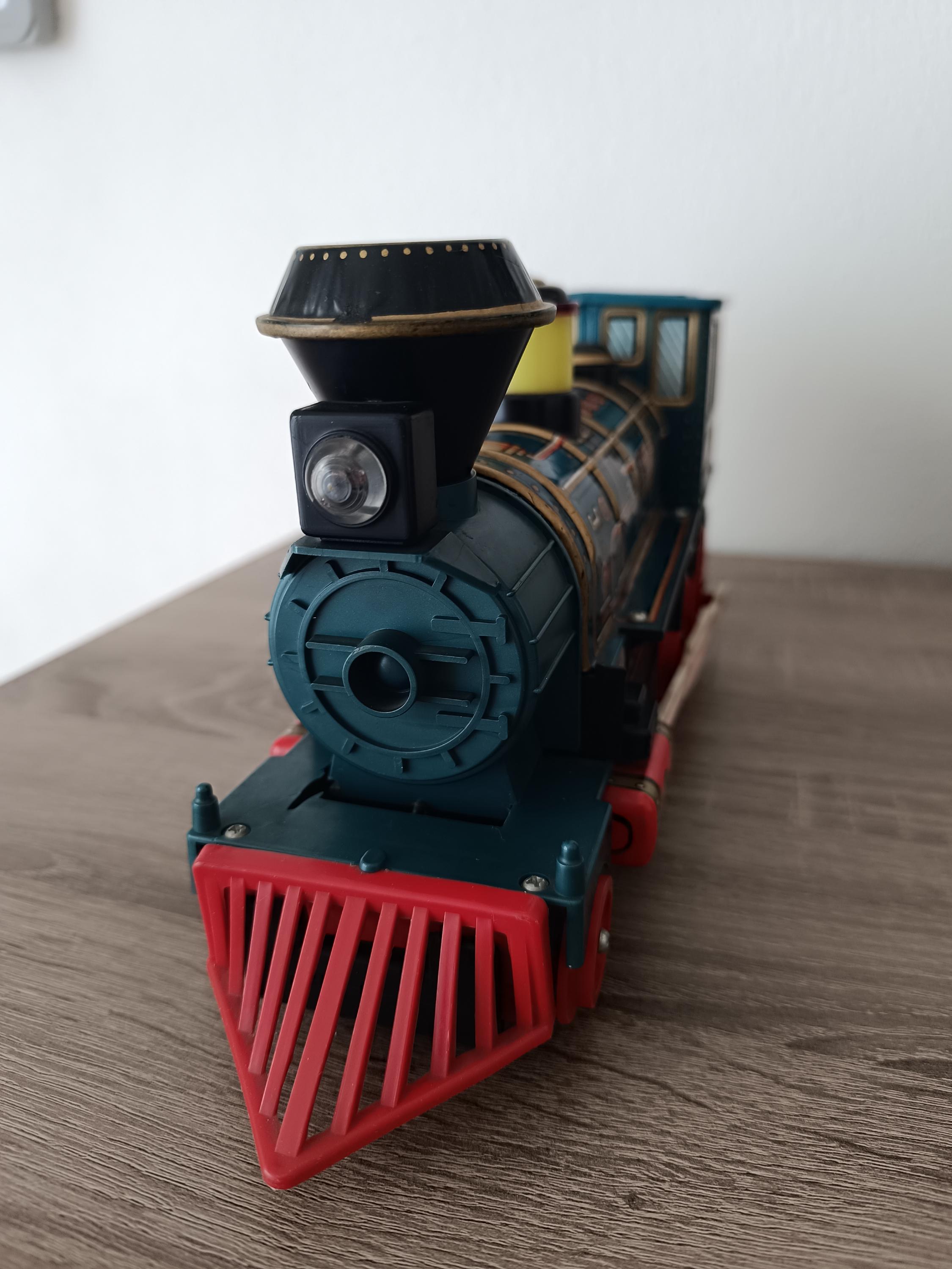 Vintage Tin Western Locomotive: Wind-up Toy Train, Made in Japan