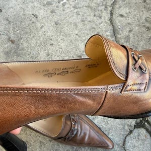 Vintage Gabor Brown Leather Loafers size 37| Pointed Toe Kitten Heel Pumps 90s image 7