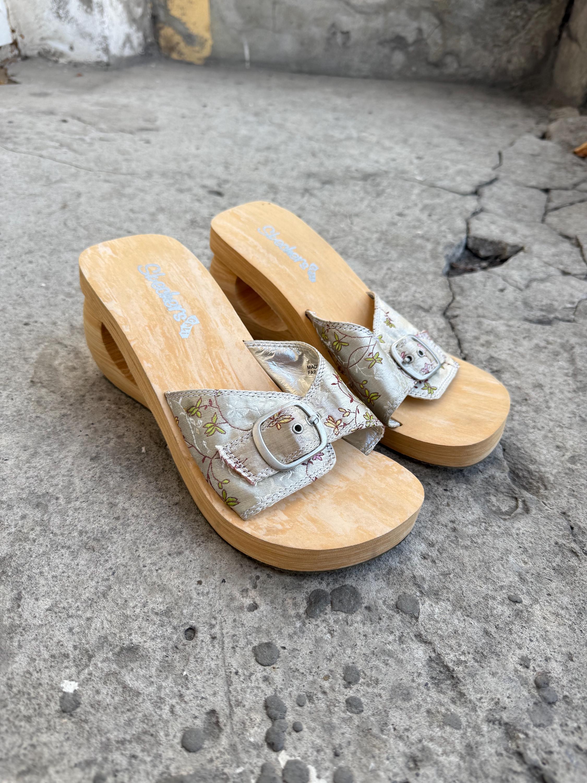 Y2k Skechers Shoe - Etsy