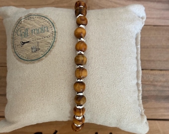 Armband med pärlor i olivträ