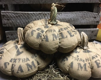 Primitive Farmhouse Fall Feedsac Pumpkin