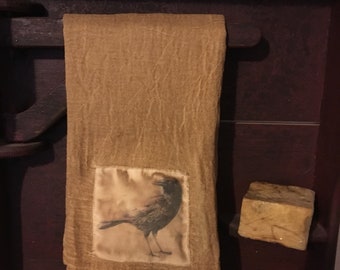 Primitive grungy decorative crow print flour sac towel