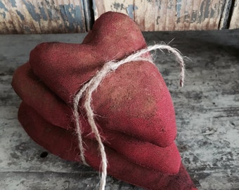 primitive Valentines heart Stack