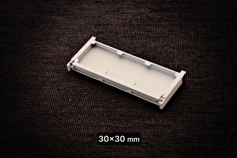 Modular Movement Tray | 30x30mm | Warhammer | The Old World image 1
