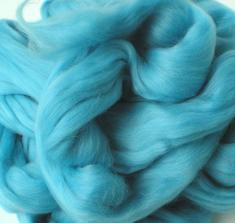 Ashland Bay Solid Colored Merino for Spinning or Felting Aqua 4 oz.