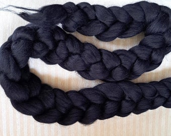 Blue Face Leicester Combed Top &quot;Raven&quot; 4 Oz.