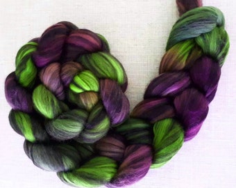 Hand Dyed Merino/Black Silk Combed Top 4 Oz. "Elegant Eggplant Noir"