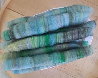 Polwarth/Merino Spinning Rolags "Greens and Blues" 3 Oz/85 Grams