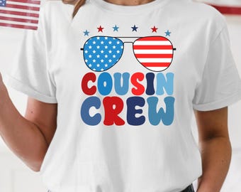 Conjunto de verano a juego con camiseta y gafas de sol de la colección Patriotic Cousin Crew.