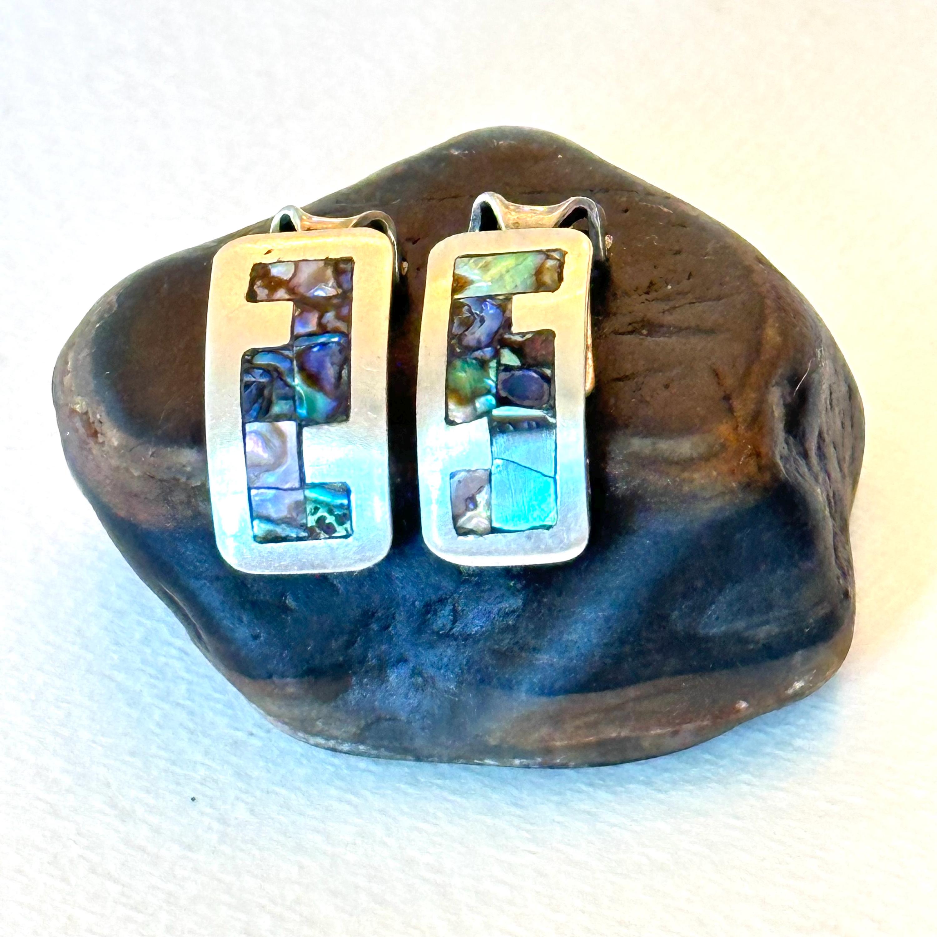 Vintage Taxco Sterling Silver and Abalone Clip Earrings Made in Mexico - artist signature GAR - Aztec Inca or Mayan motif 6.6 grams