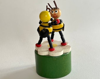 Vintage collapsible wooden toy - Dancing Bees boxing / fighting bees - leather antennas - circa mid-20th cent. good condition