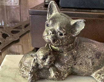 Groupe vintage de mères et de petits bouledogues français en régule sur marbre - Sculpture de chien - Cadeau pour amoureux des chiens