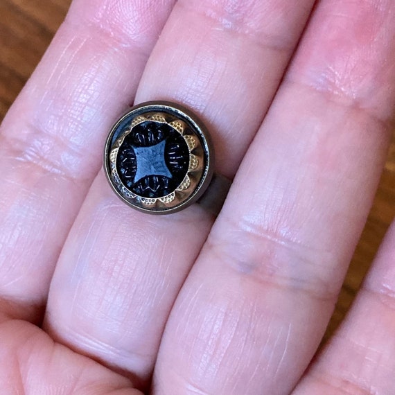 Ring - Antique Victorian era button repurposed in… - image 1