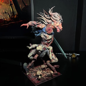 Bloodborne Ludwig Statue | Handcrafted Resin Figurine for RPG Fans | D&D, Miniature Display, Gamer Gift | Bloodborne Collectible | Fanart