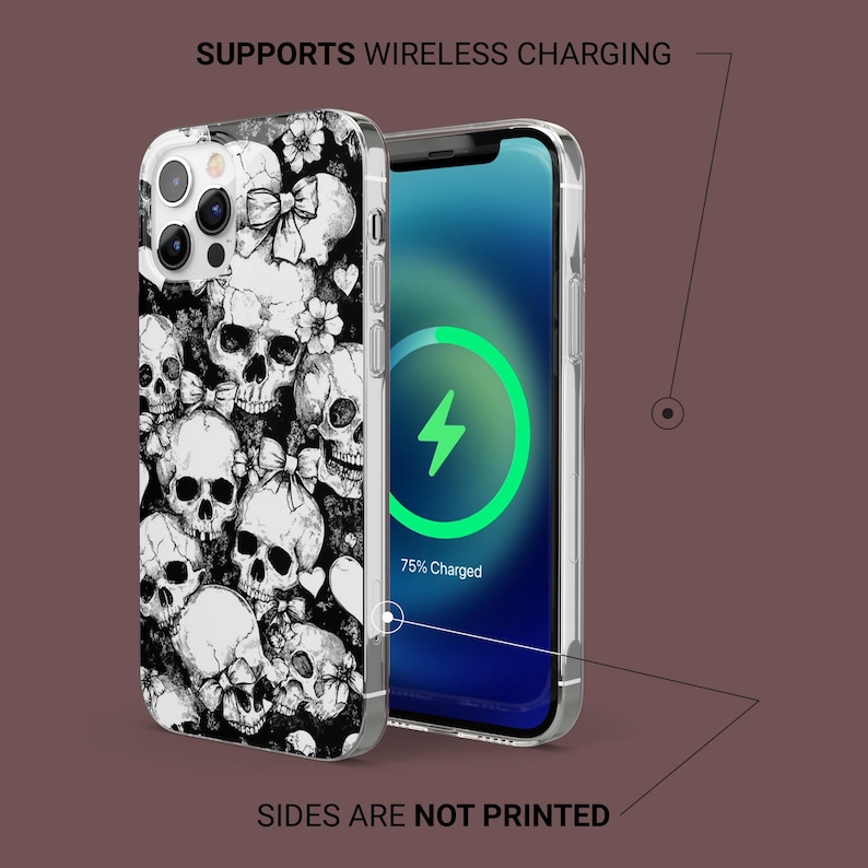 Puede incluir: Una funda de tel&eacute;fono en blanco y negro con un patr&oacute;n de calavera y lazo. La funda es compatible con la carga inal&aacute;mbrica y la pantalla del tel&eacute;fono muestra "75% cargado".