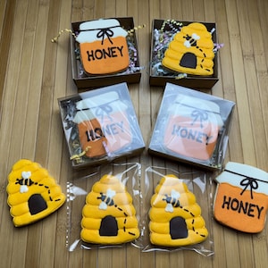 Beehive Honey Jar Sugar Cookies: Baby Shower & Birthday Favors