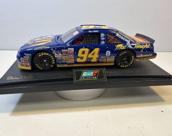 Bill Elliot #94 1997 Ford Thunderbird Diecast Model Car: 1/18 Scale By Revell